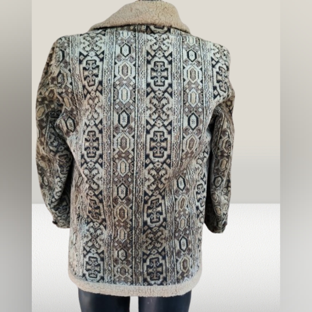 Vintage 70s Tapestry Carpet Lakeland Coat Jacket Medium 38 Sherpa  44" Chest - Picture 2 of 9